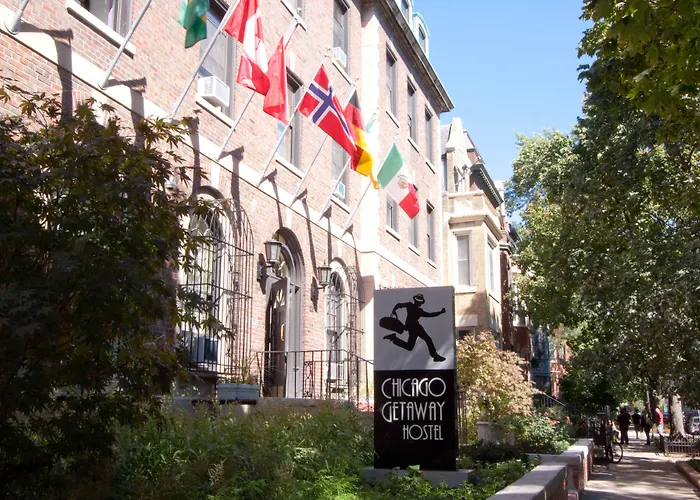 Chicago Getaway Hostel